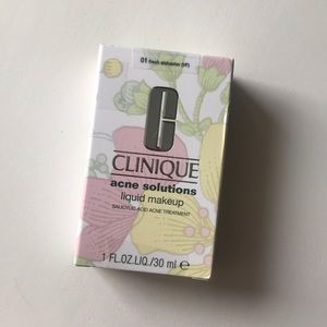 *sold*Clinique acne solutions Liquid Makeup